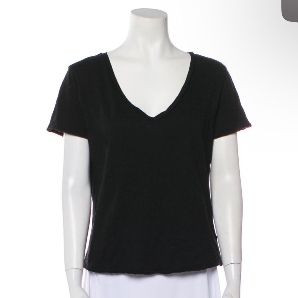 Elyse Walker T-Shirt designer